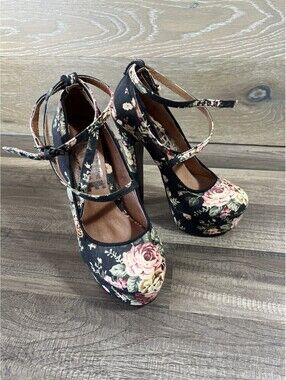 Office London Woman's High Heels 5” Size 5.5 Navy Floral Platform Ankle Straps